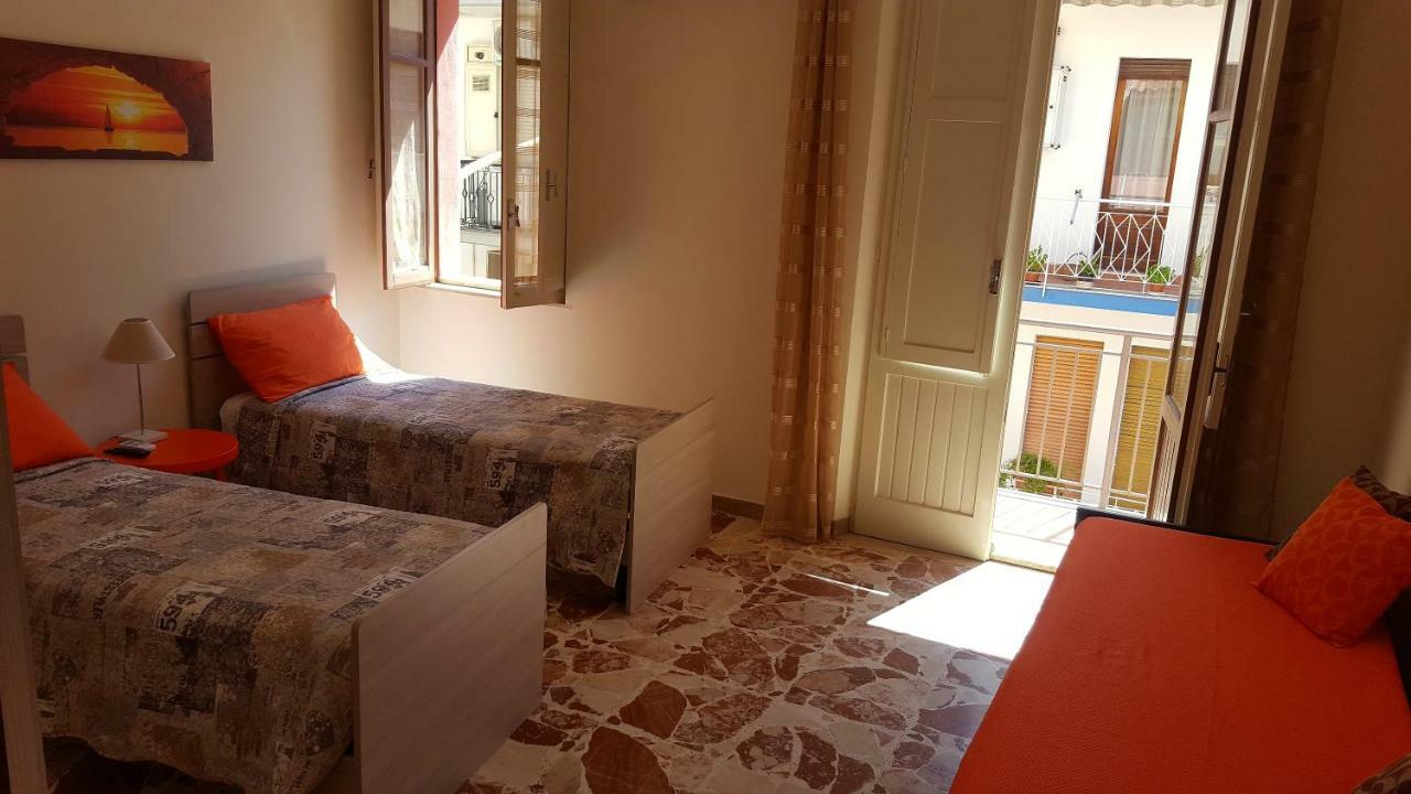 Casa Dany&Olga Apartment จีอาร์ดีนี นักซอส ภายนอก รูปภาพ