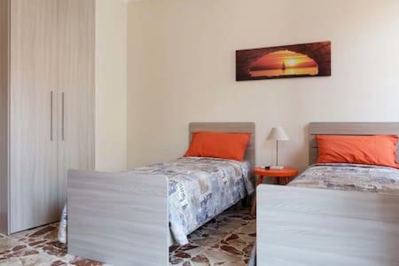 Casa Dany&Olga Apartment จีอาร์ดีนี นักซอส ภายนอก รูปภาพ